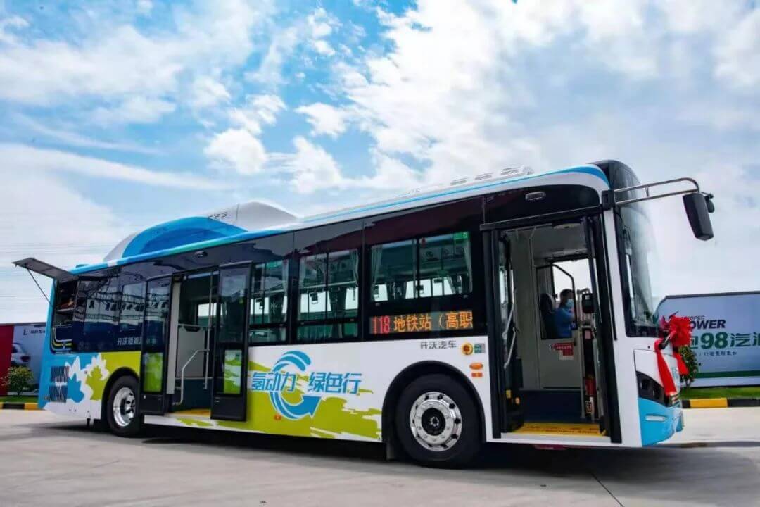 南京首條氫能客車示范線開啟氫藍(lán)時代