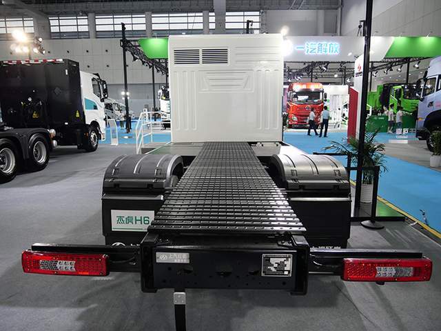 氫燃料電池卡車何時成熟？上汽紅巖：不需要十年，就是現(xiàn)在.jpg