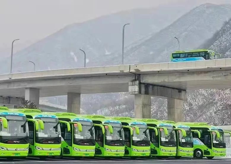 世界上最大規(guī)模的氫燃料車隊，還得看北京冬奧會.jpg