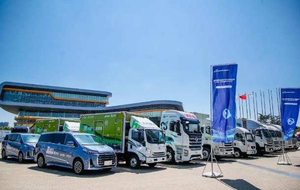 捷氫科技與多家企業(yè)合作，上海燃料電池汽車示范應(yīng)用打響“第一槍”