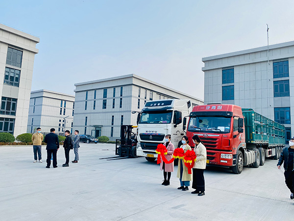 全國首個市場化PEM最大規(guī)模6MW風電制氫應用項目，發(fā)車！.jpg